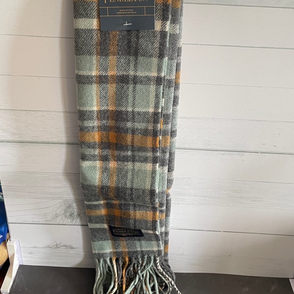 NWT Pendleton Unisex Plaid Wool Scarf - Picture 2 of 8